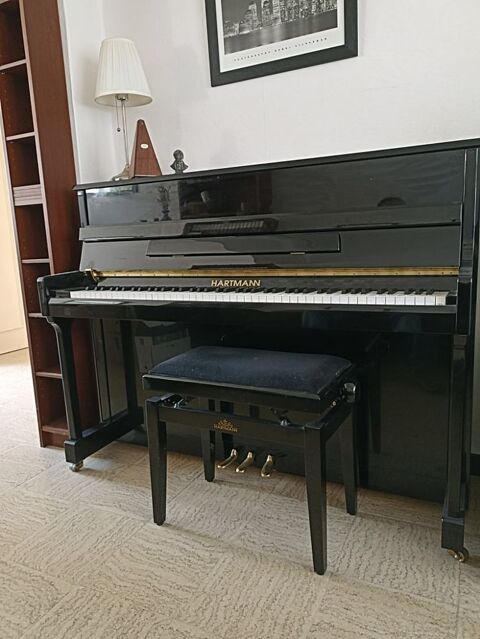 OCCASION PIANO HARTMANN + SIEGE REGLABLE (prix  dbattre) 2400 Neuville-en-Ferrain (59)