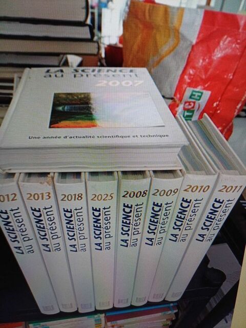 livres divers 1 La Chapelle-en-Serval (60)