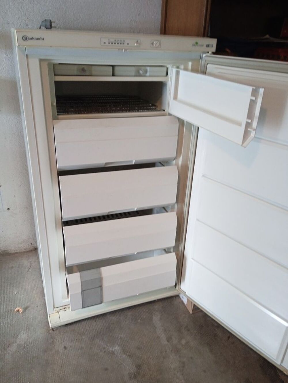 Cong&eacute;lateur armoire Electroménager