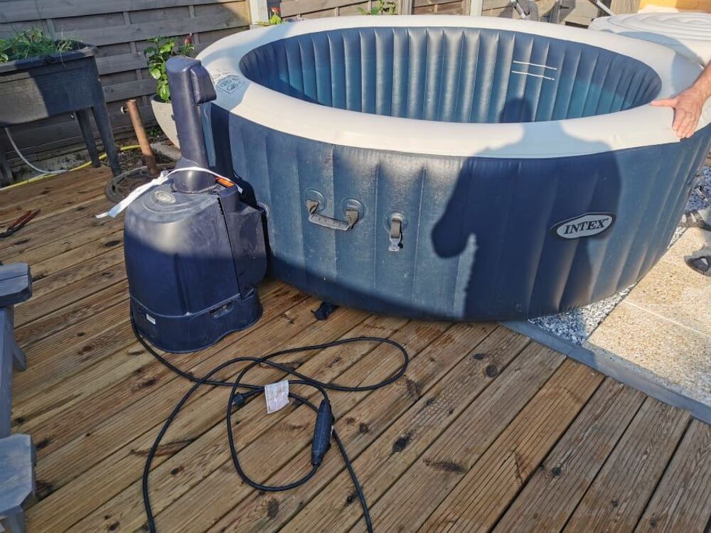 SPA INTEX 6 PLACES Jardin