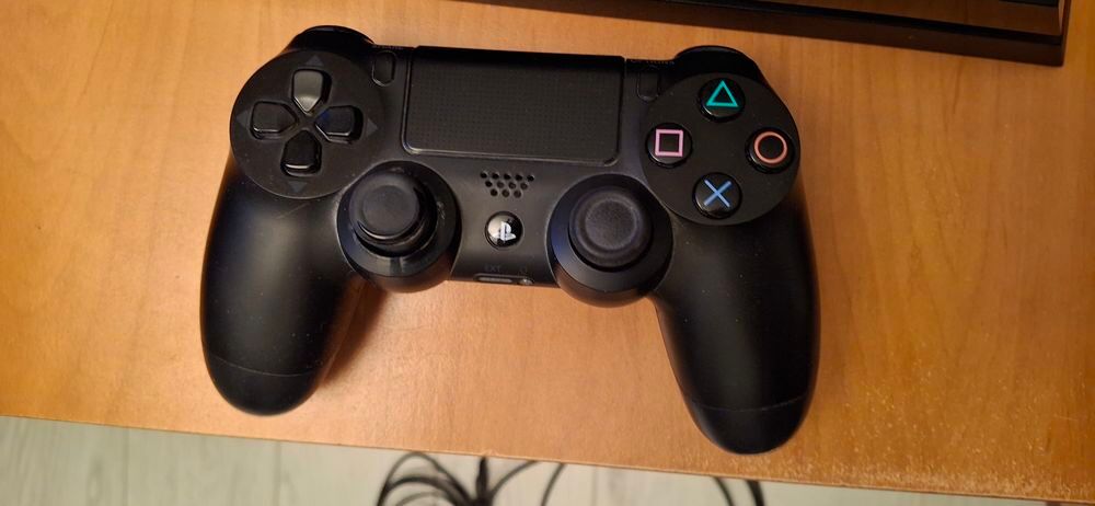 Playstation 4 / 500 Go Consoles et jeux vid�os