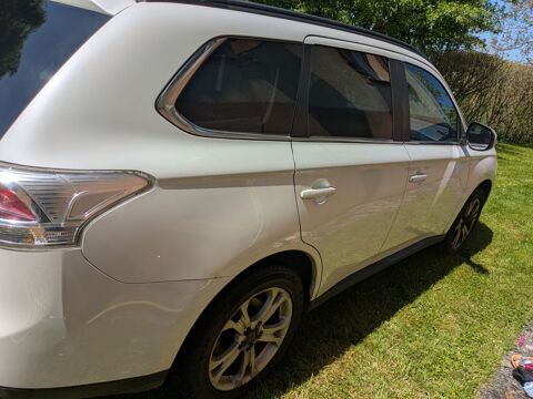 Mitsubishi outlander 2.2 DI-D 150 4WD Intense