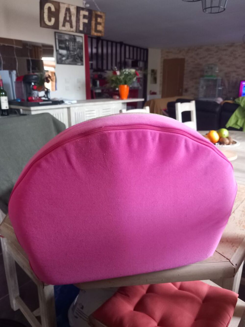 Petit fauteuil , enft ,en mousse,Hello kitty,d&eacute;houssable,5e Mobilier enfants