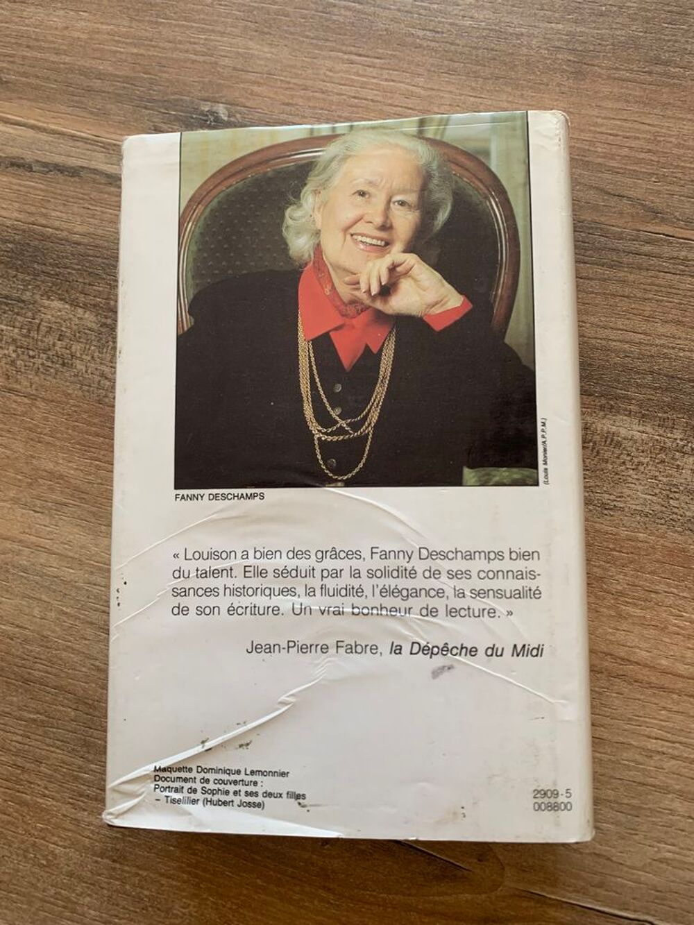 Livre Fanny Deschamps " Louison dans la douc Livres et BD