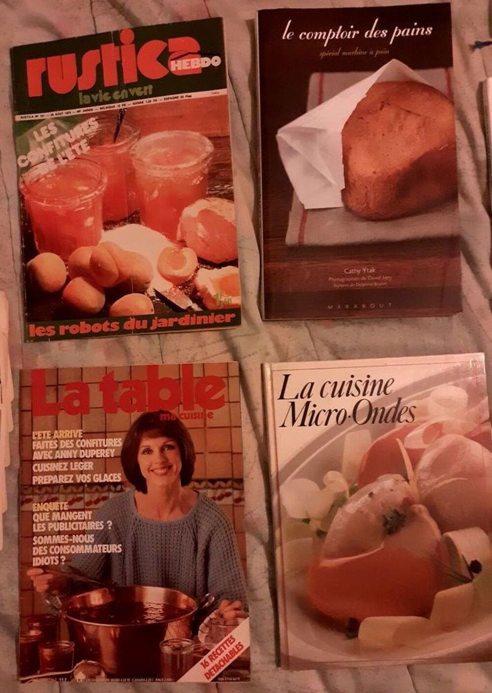 Plusieurs livres de recettes de cuisine Livres et BD