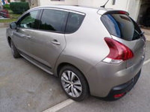 3008 1.6 BlueHDi 120ch S&S BVM6 Access 2015 occasion 42300 Roanne
