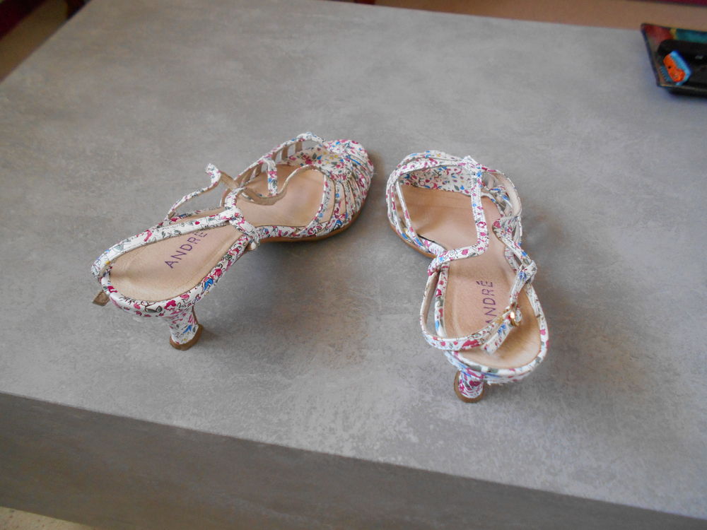 Chaussures d&eacute;couvertes sandales femme P38 Chaussures