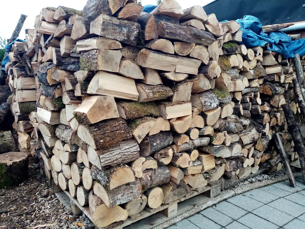 bois de chauffage 
Bricolage