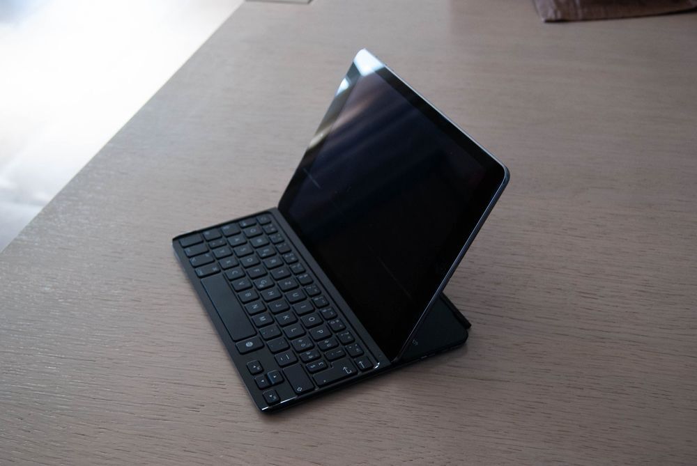 iPad Air 32 Go+coque-clavier Matriel informatique