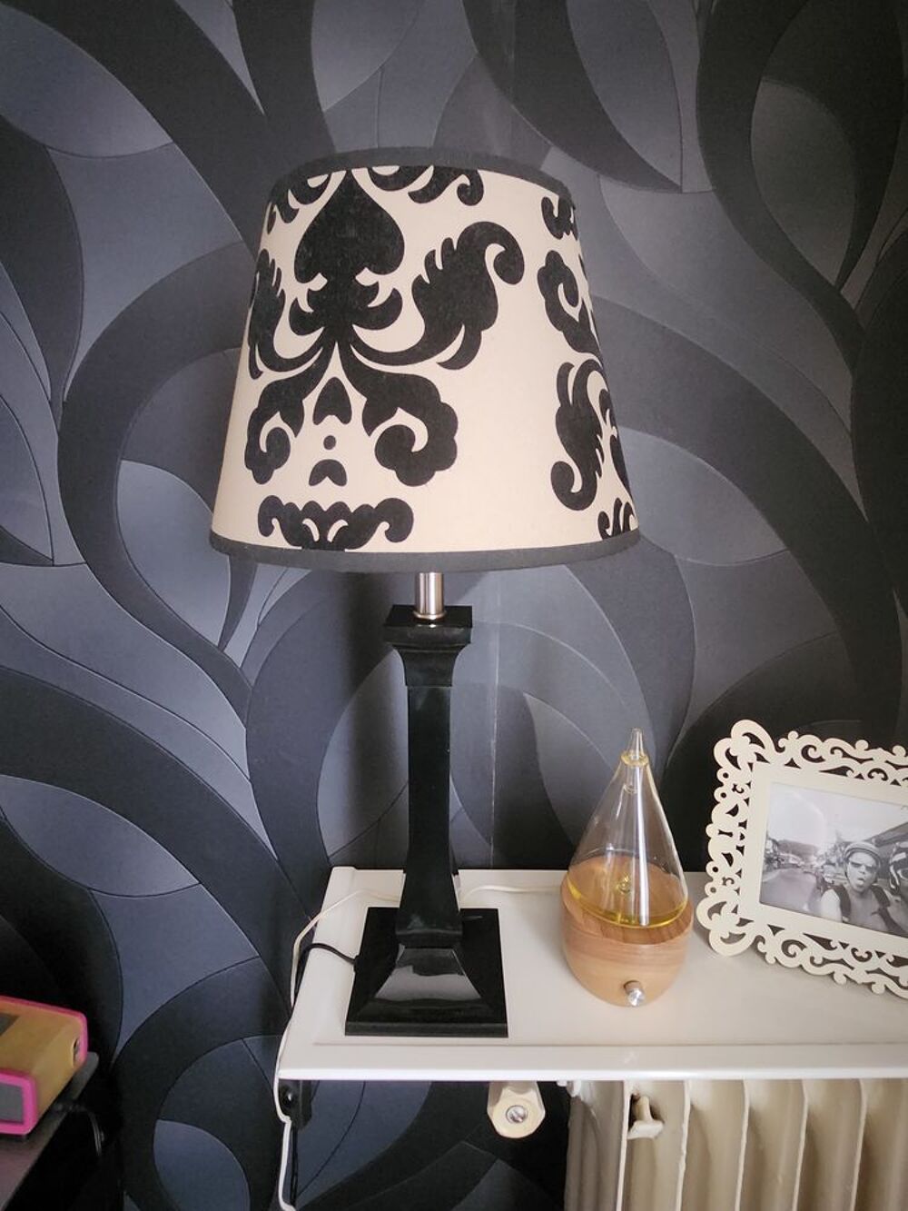 Lampe &agrave; poser style baroque Décoration