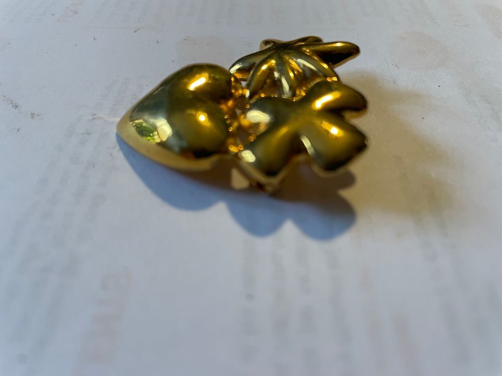 Broche dor&eacute;e PM Etoile Croix Coeur Christian LACROIX Bijoux et montres