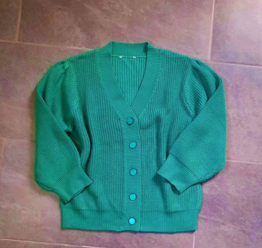 Gilet loose vert &agrave; manches blousantes T 38 - 40 Vêtements