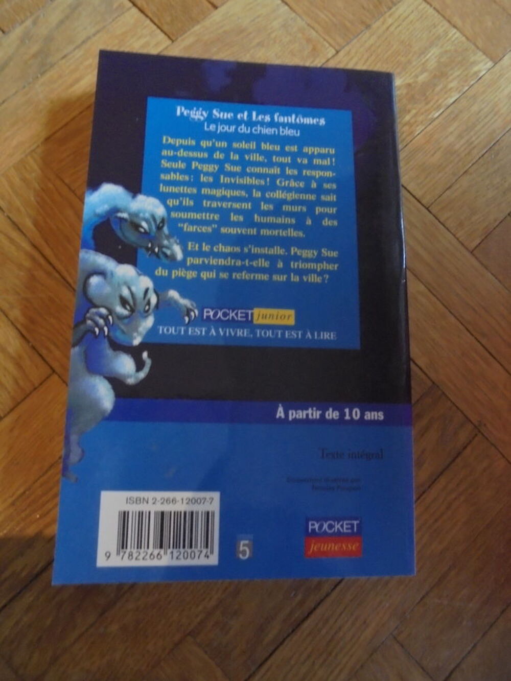 Peggy Sue et les fant&ocirc;mes (98) Livres et BD