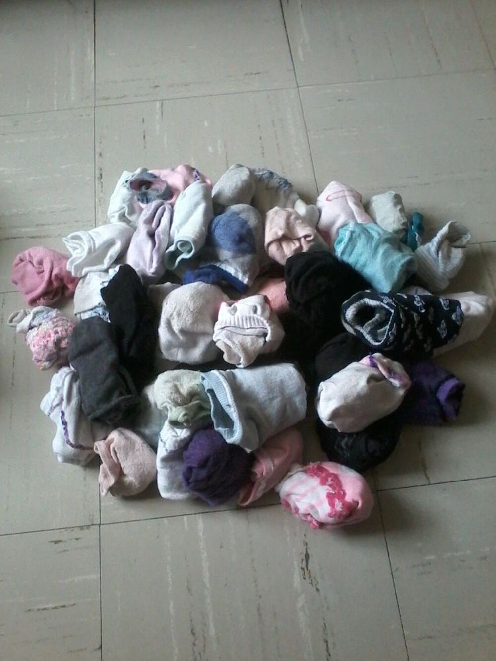 sac remplie de mi chaussettes courtes Vêtements