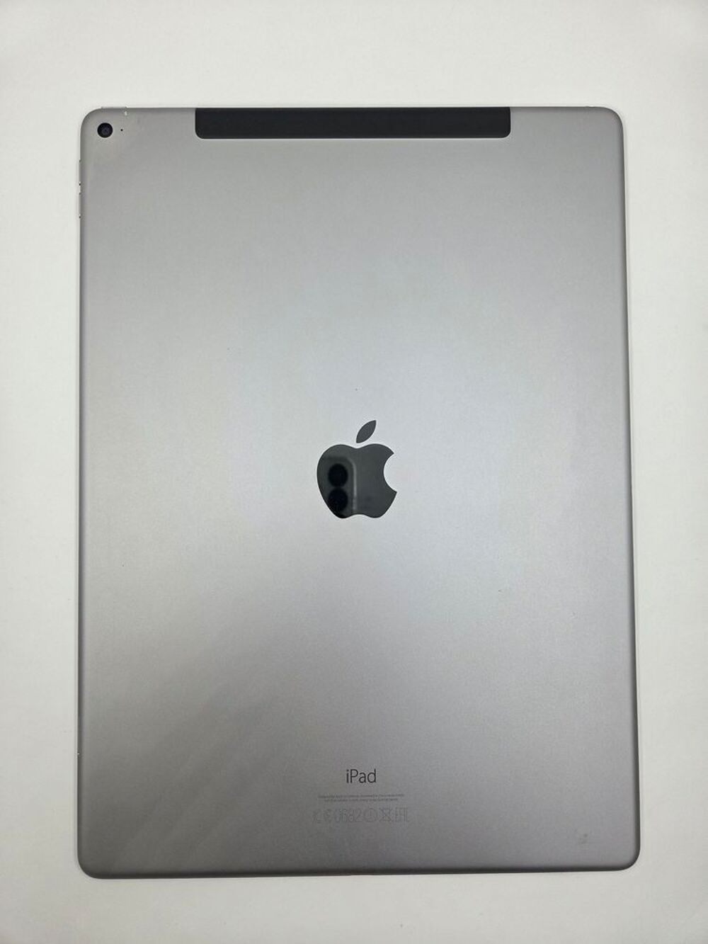 Ipad Pro model A1652 Space Grey 12.9 pouces 256GO Tlphones et tablettes
