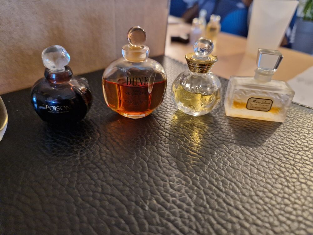 Lot de parfums miniatures Christian Dior 