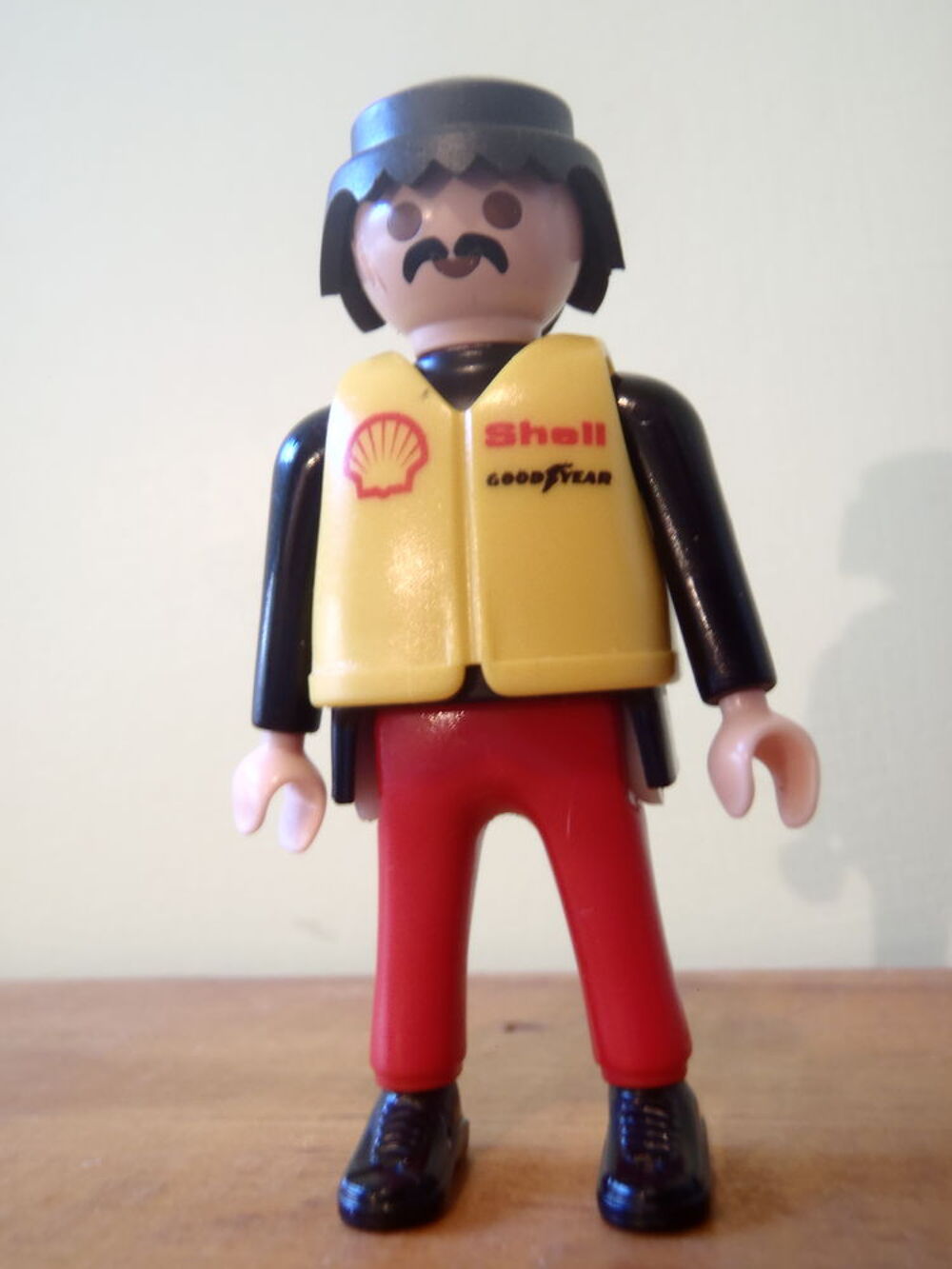 Vintage Playmobil :r&eacute;f 3603 : formule 1 , Shell ( personnage Jeux / jouets