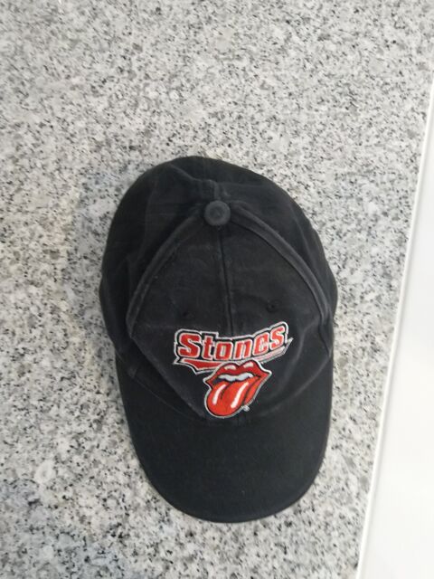 Casquette   The Rolling Stones 
30 Melun (77)