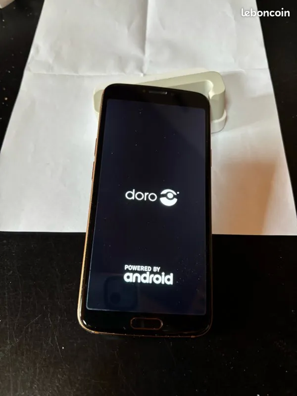 DORO ..8080 Complet . Téléphones et tablettes