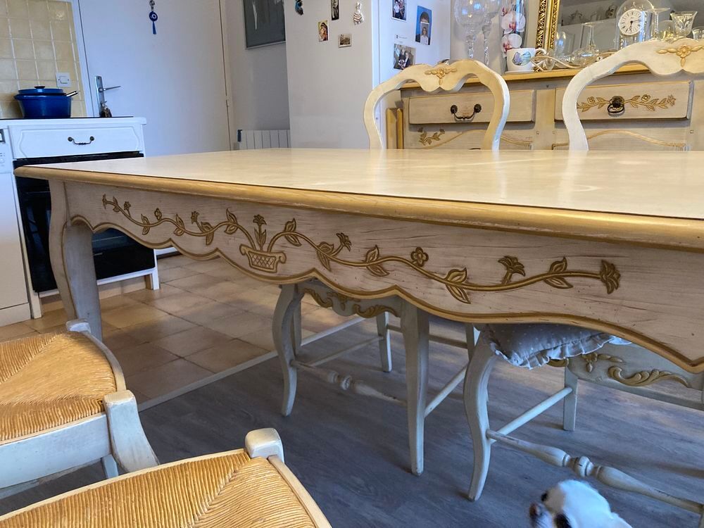 buffet avec bas et haut plus table plus 4 chaises Meubles