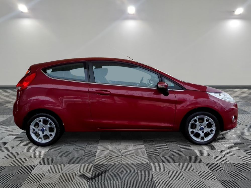 Fiesta 1.4 TDCi 70 FAP Trend Pack 2012 occasion 69130 &Eacute;cully