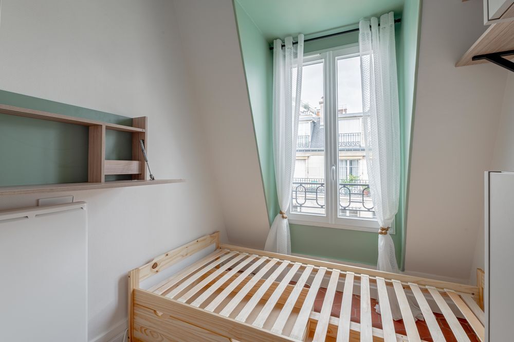 Vente Appartement Ravissante  chambre de service entièrement aménagée Paris 16