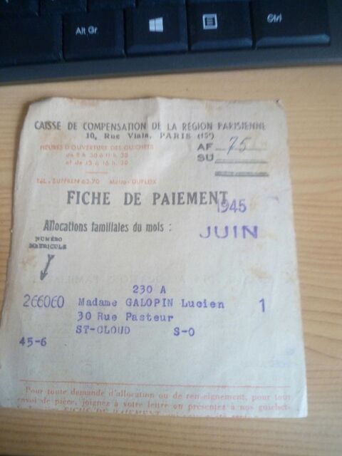 FICHE DE PAIEMENT DES ALS FAMILIALES 1945 15 Levainville (28)