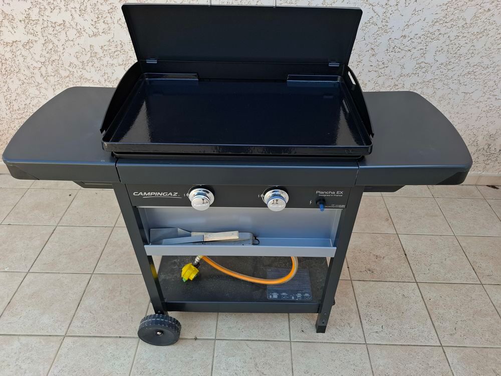 Plancha de marque CAMPINGAZ mod&egrave;le EX neuve Electroménager