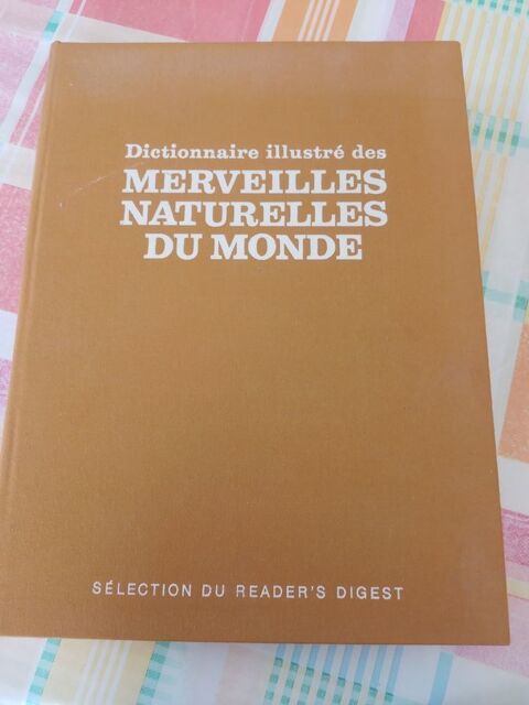 
Livre dictionnaire des merveilles naturelles du monde 4 Argels-sur-Mer (66)