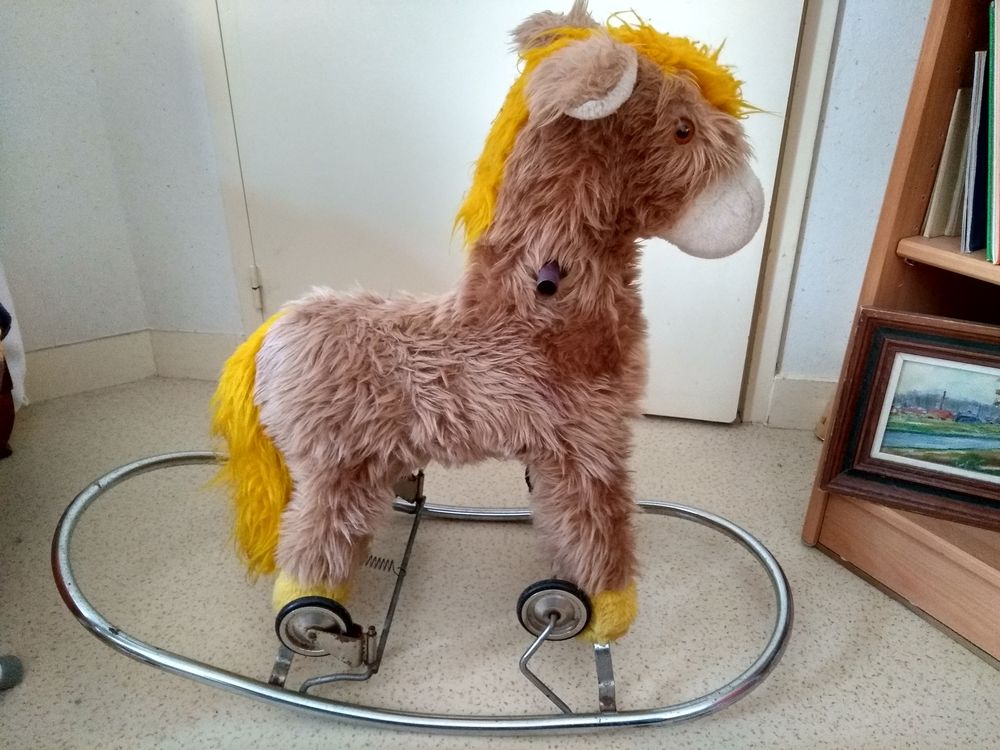 Cheval &agrave; bascule enfant Jeux / jouets