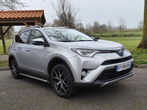 Toyota RAV 4 RAV4 Hybride 197ch 2WD Lounge 2017 occasion Notre-Dame-de-Riez 85270