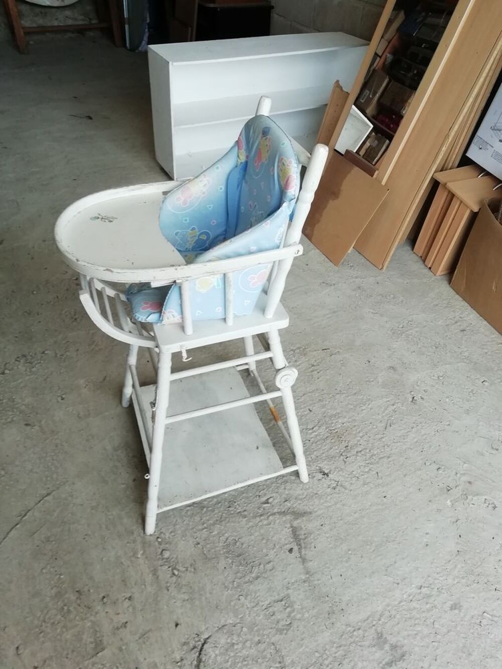 CHAISE DE BEBE Puriculture