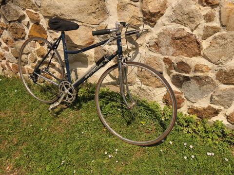 Vélo femme Motobécane 120 Lixy (89)