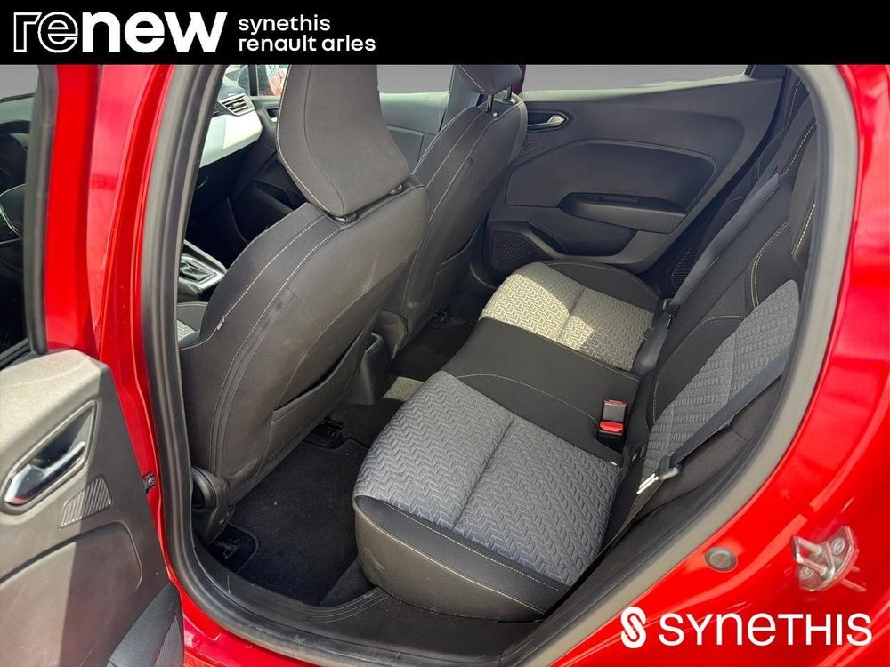 Clio V Clio E-Tech full hybrid 145 Evolution 2023 occasion 13200 Arles