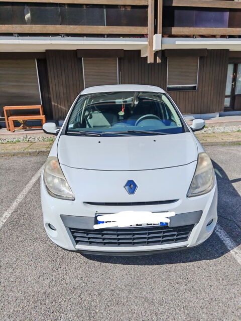 Renault clio iii 1.2 16V 75