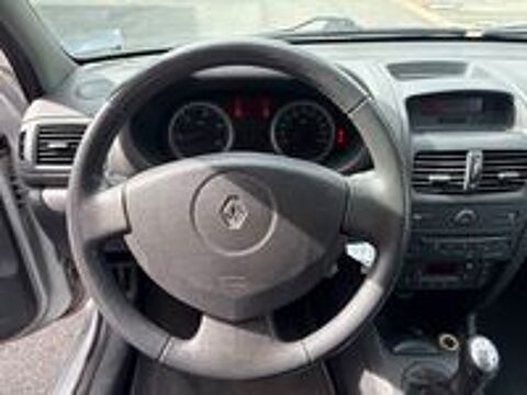 Clio II RENAULT CLIO II (2) CAMPUS 1.5 DCI 80 5P 2007 occasion 95610 &Eacute;ragny