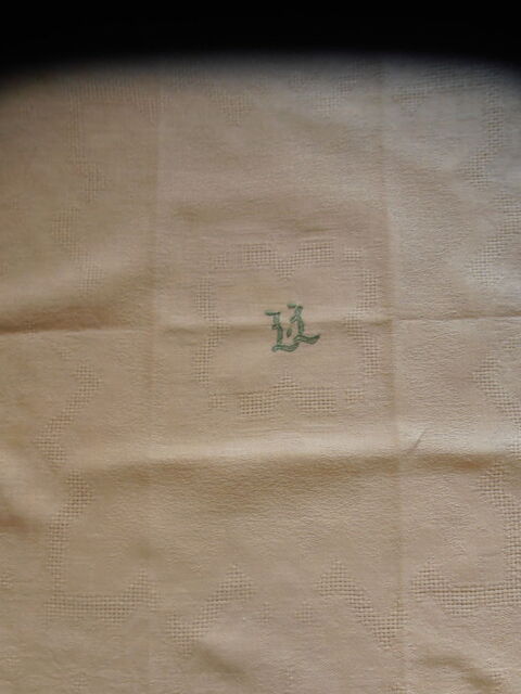 Nappe + serviettes (52) 35 Tours (37)