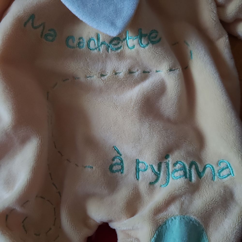 Porte pyjama Puériculture