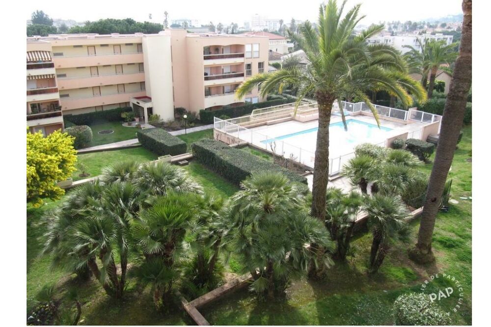 Location Appartement Studio 2 pas des plages golfe Juan facile accessible Sophia. Vallauris