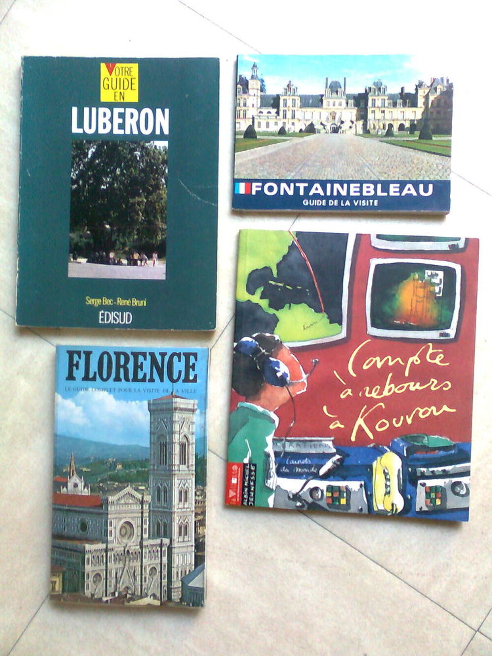 KOUROU, Blois, Fontainebleau .....zoe Livres et BD