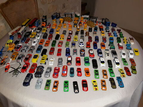 vehicules 10 Poligny (77)