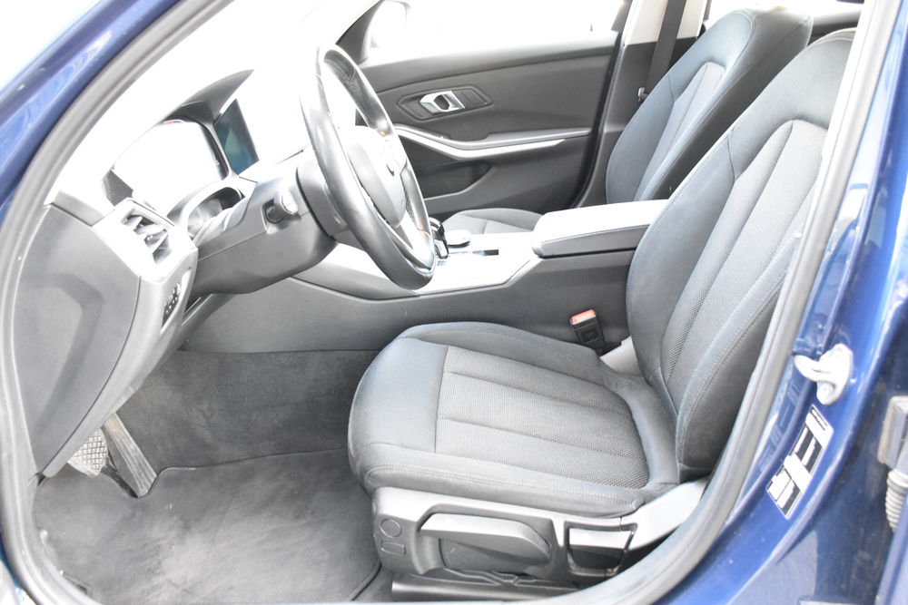 S&eacute;rie 3 Touring 318d 150 ch BVA8 Lounge 2022 occasion 56300 Pontivy