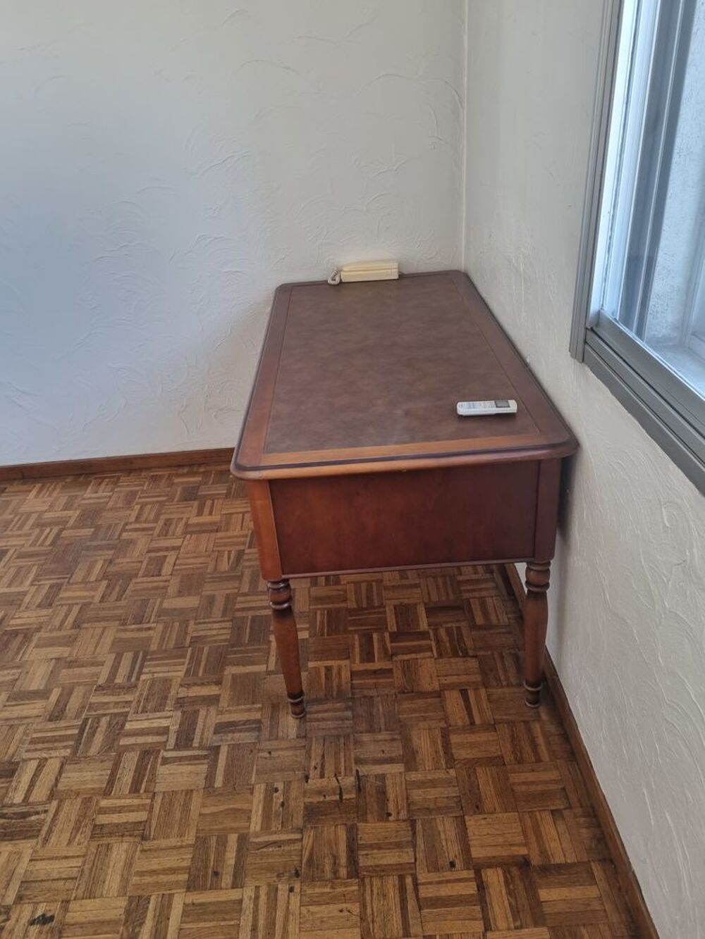 bureau en merisier massif Meubles