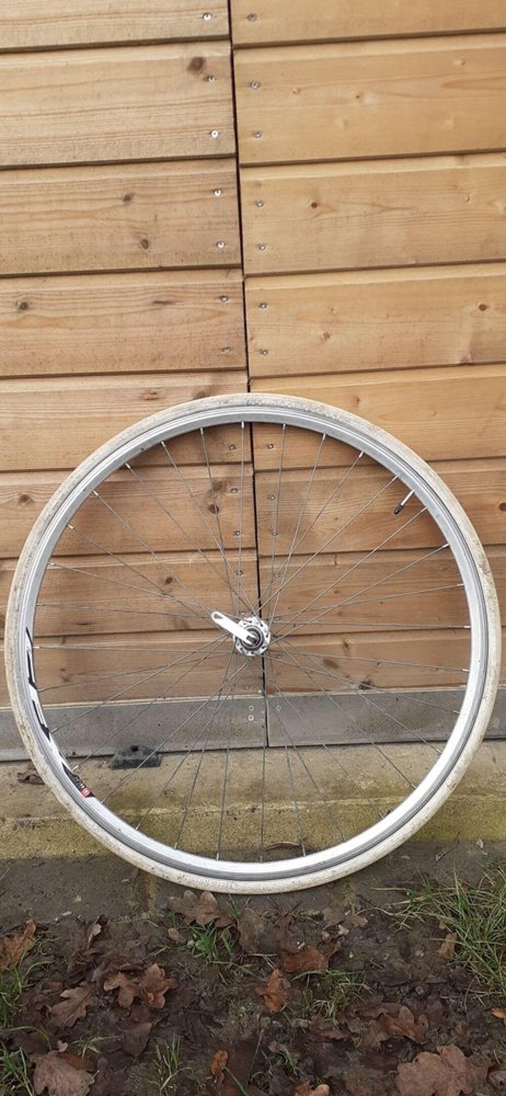 ROUE AVANT DE VELO 622X13 Vélos