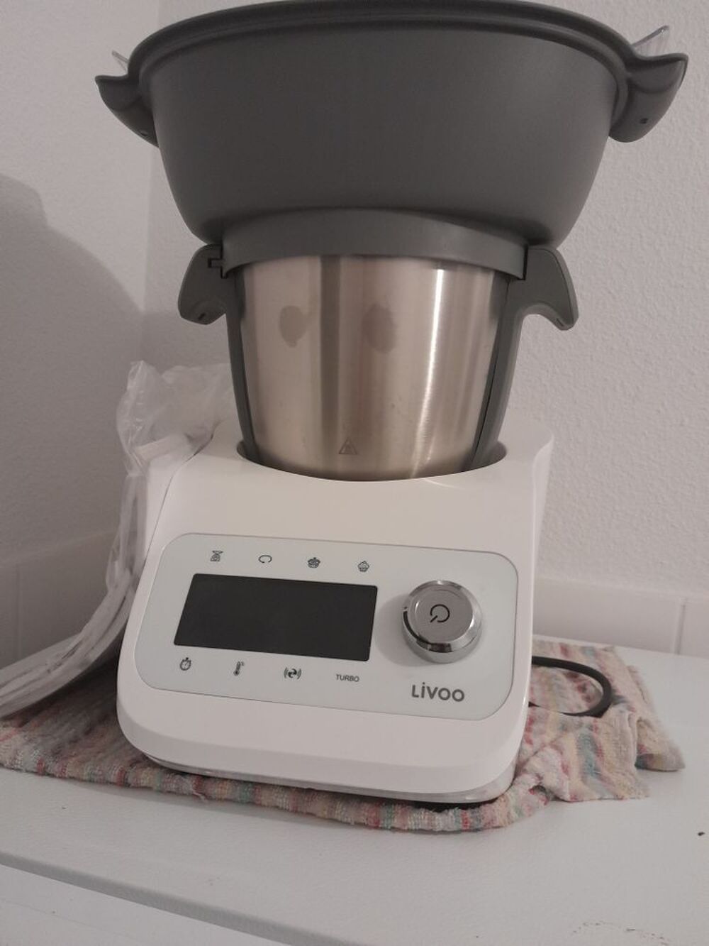 robot cooker neuf jamais servi Electroménager