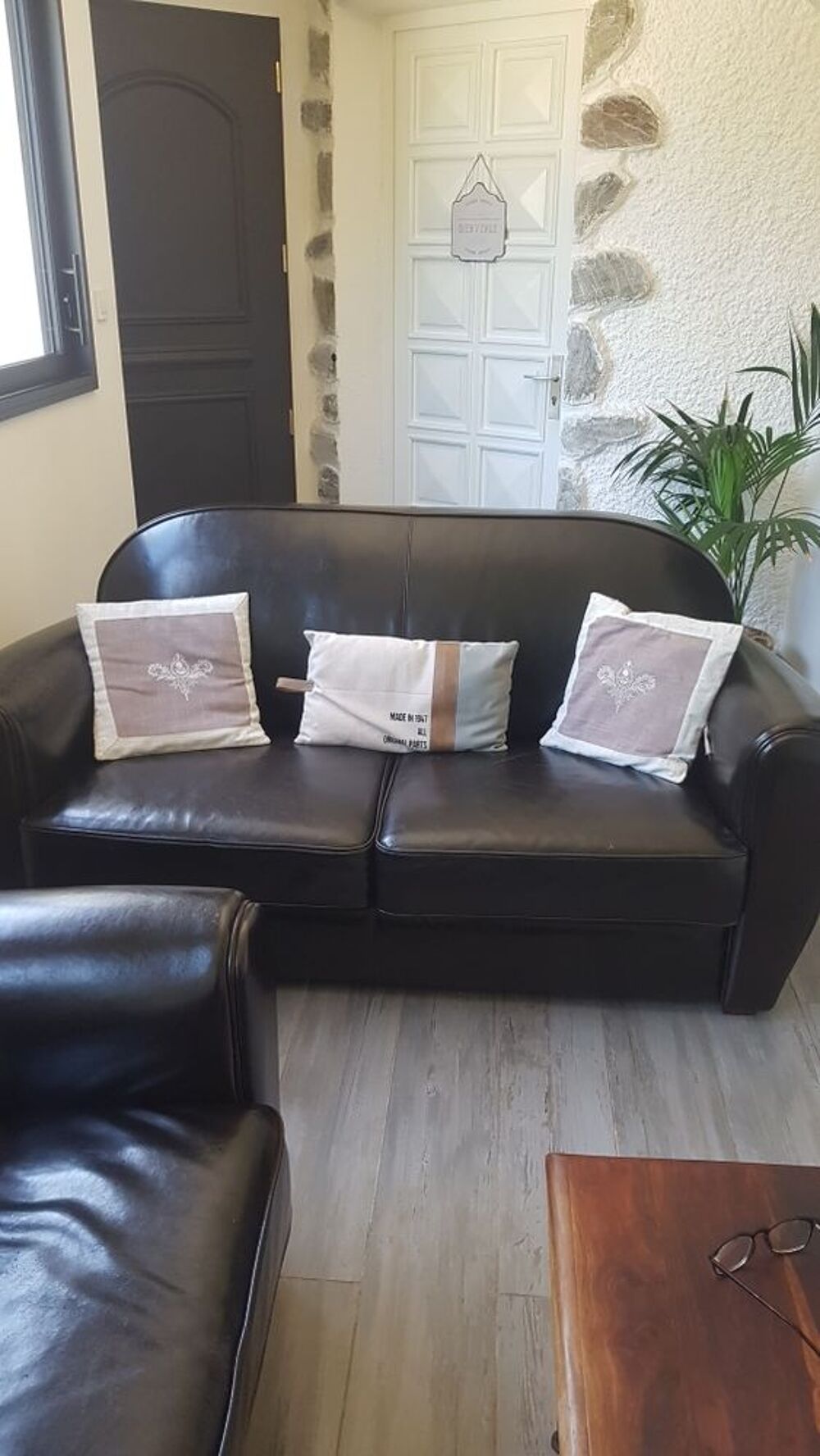 Lot de 2 canap&eacute;s CLUB en cuir 2 places Meubles