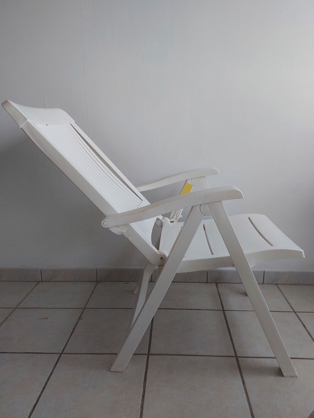 LOT DE 4 FAUTEUILS DE JARDIN MULTIPOSITIONS Meubles