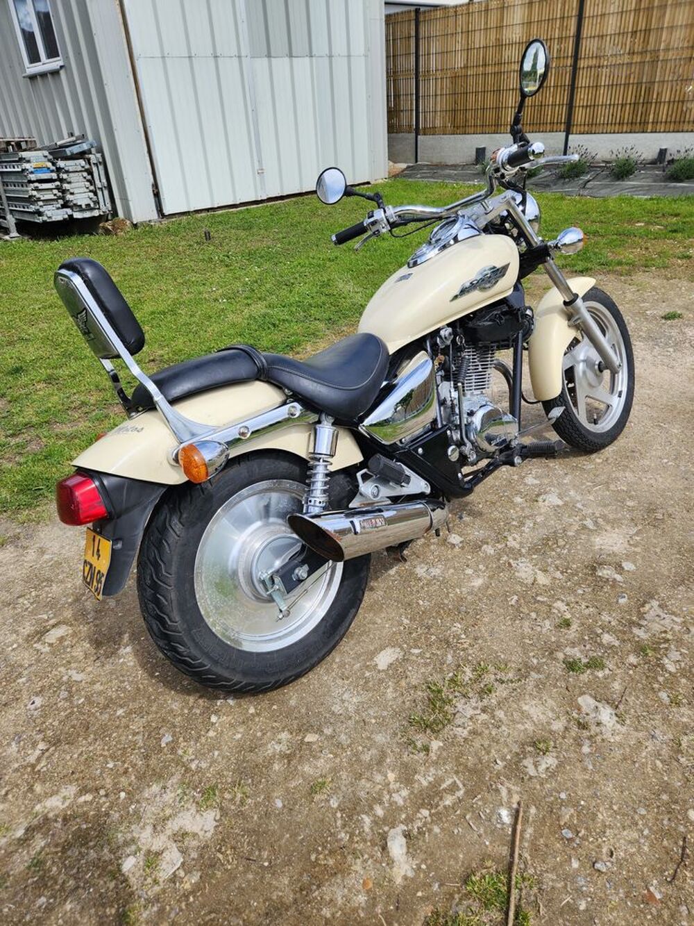 DAELIM 2001 occasion 37500 Chinon