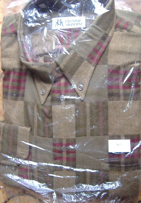 Chemise Neuve en coton - Multicolore - Taille 45-46 -
20 Clermont-Ferrand (63)
