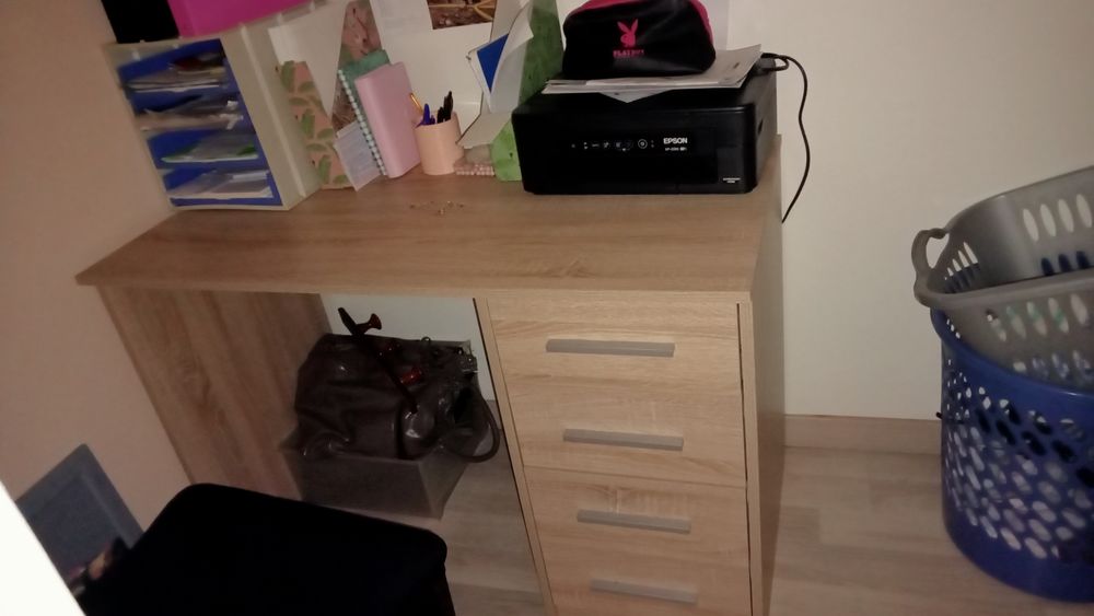bureau tout neuf Meubles